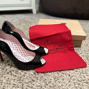 Christian Louboutin Chick Up 100